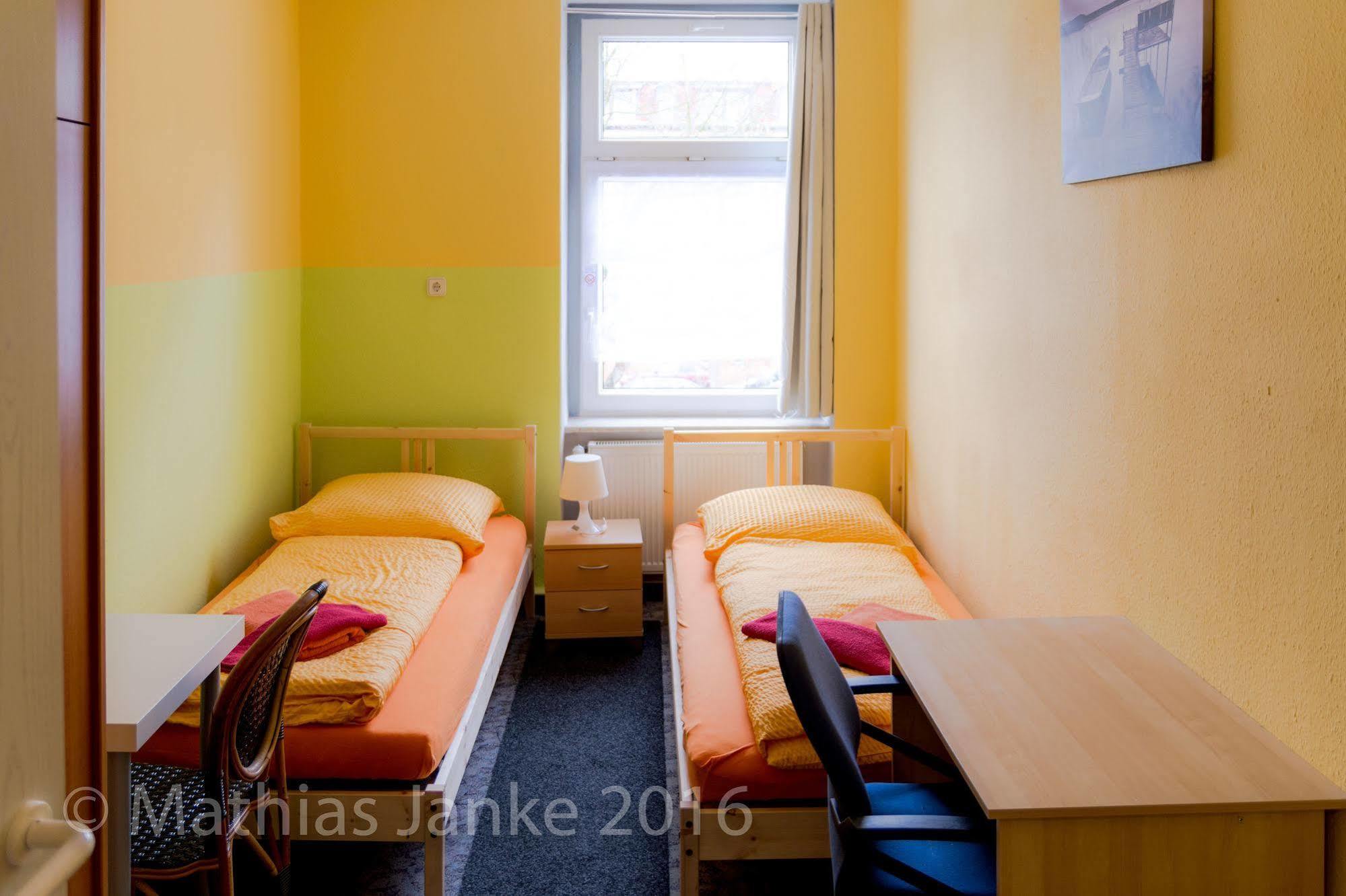 Pension Leipzig Georgplatz Exterior photo
