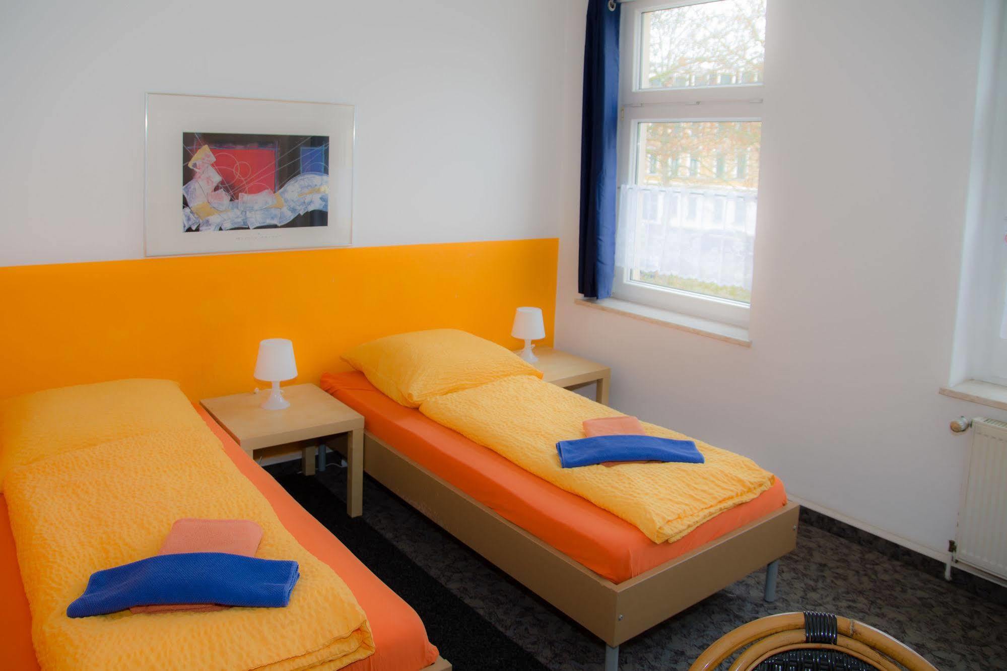 Pension Leipzig Georgplatz Exterior photo
